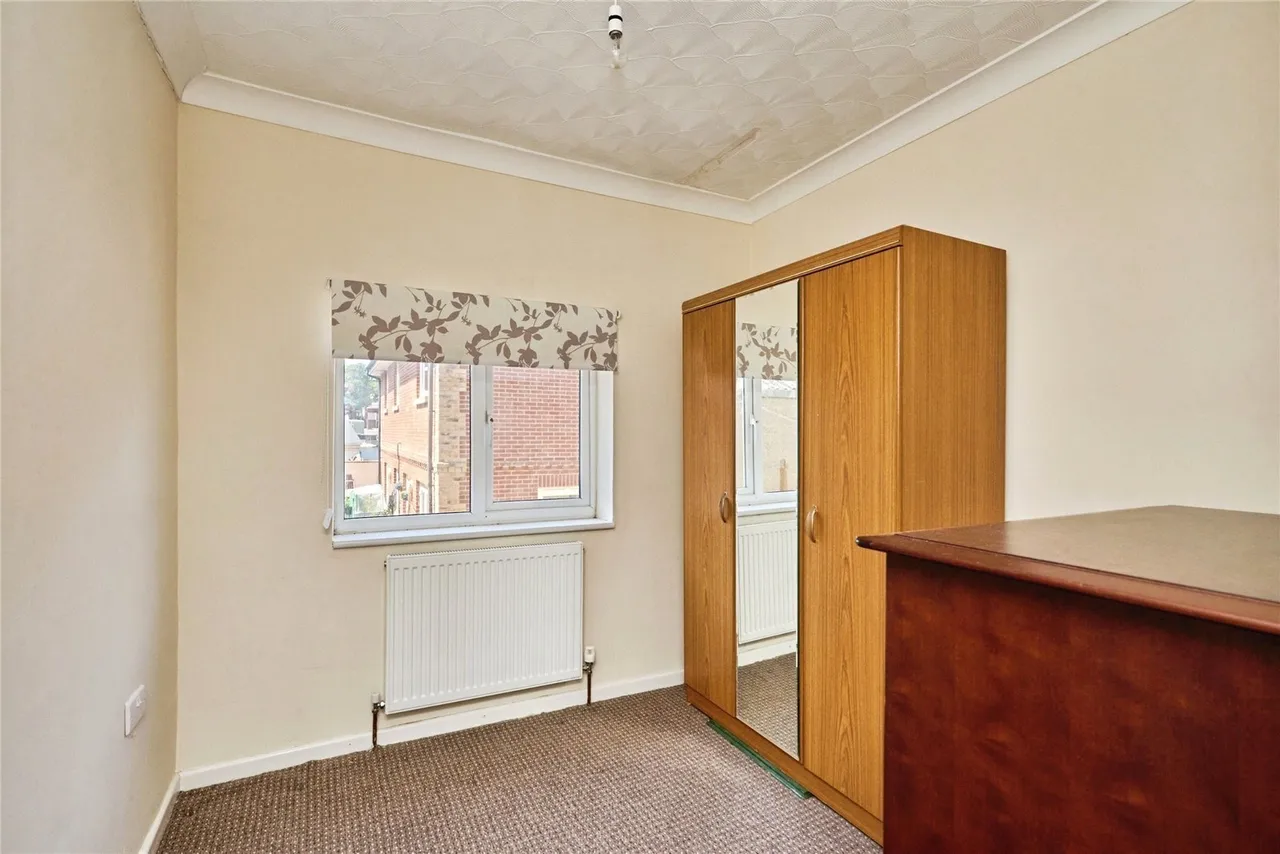 Fitzroy Street, Sandown, PO36, photo 8