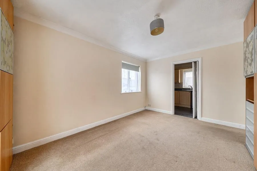 South View Gardens, Newbury, RG14, photo 7