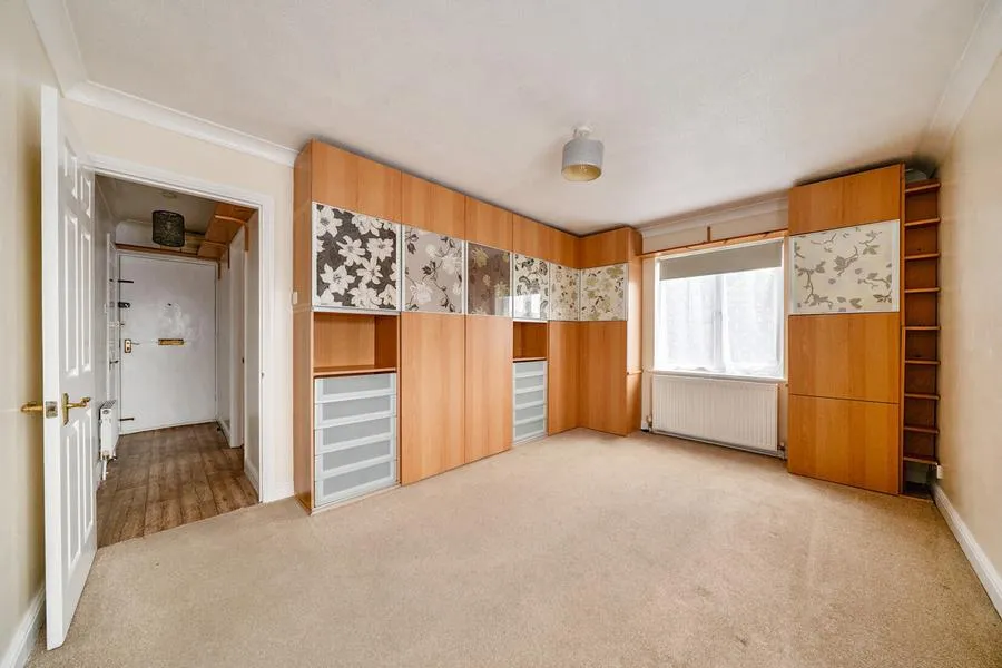 South View Gardens, Newbury, RG14, photo 8