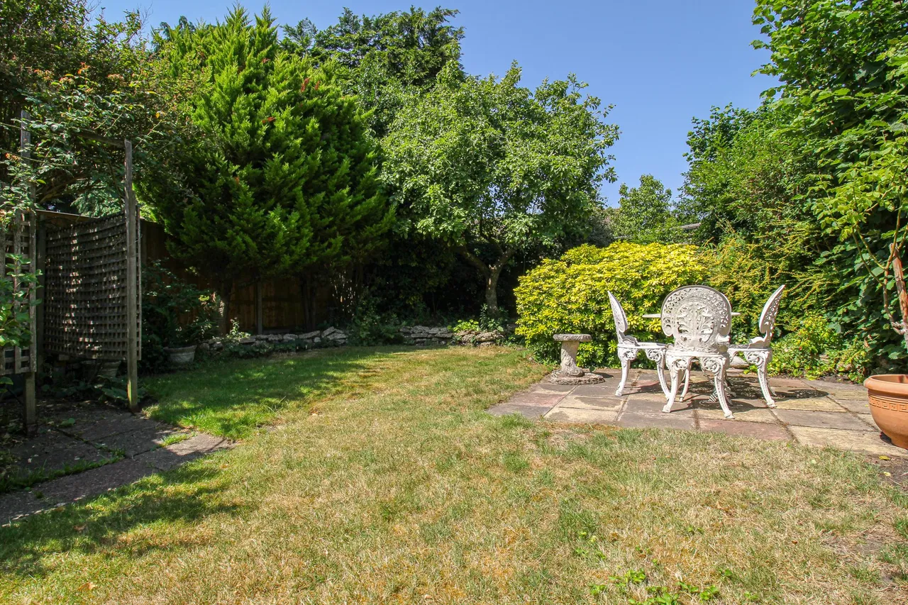 Blunden Road, Farnborough, GU14 8QL, photo 20