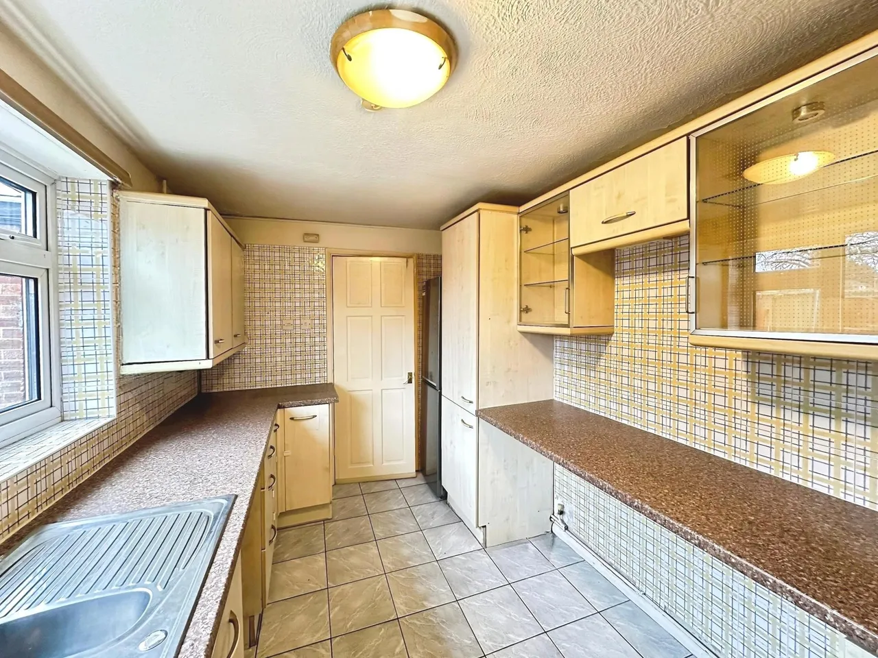 Peregrine Road, Lewsey Farm, LU4, photo 10