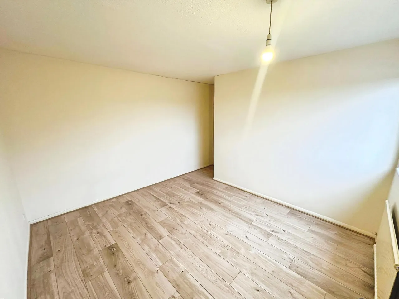 Peregrine Road, Lewsey Farm, LU4, photo 11