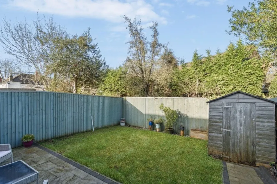 Finians Close, Uxbridge, UB10, photo 23