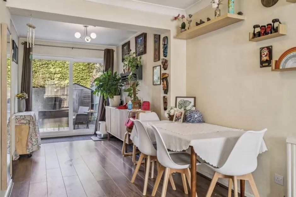 Finians Close, Uxbridge, UB10, photo 11