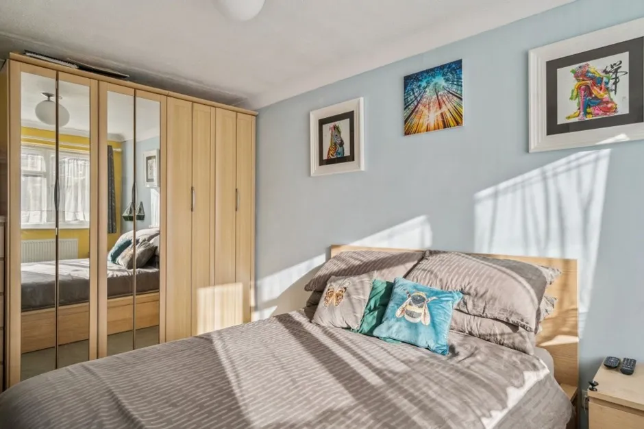Finians Close, Uxbridge, UB10, photo 14