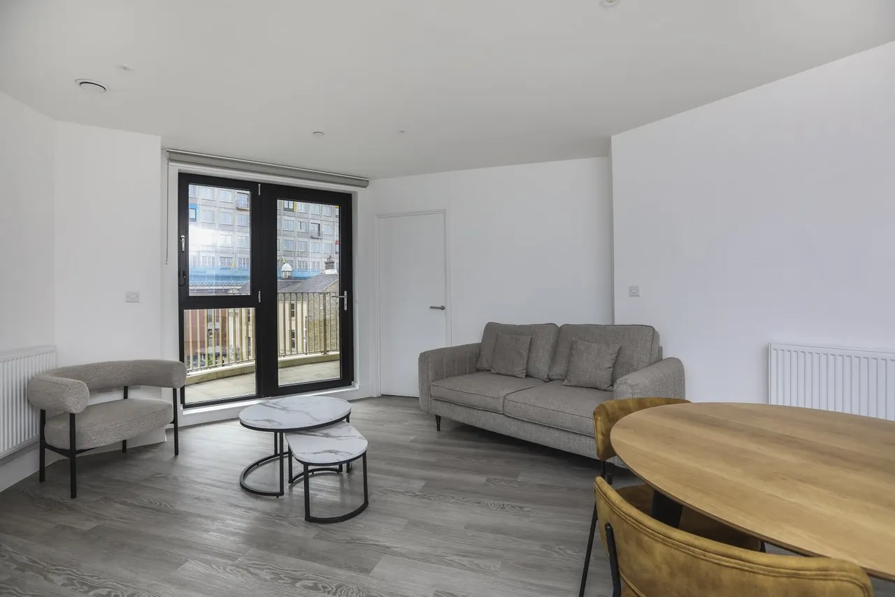 6 Medway Street, Chatham, ME4, photo 11