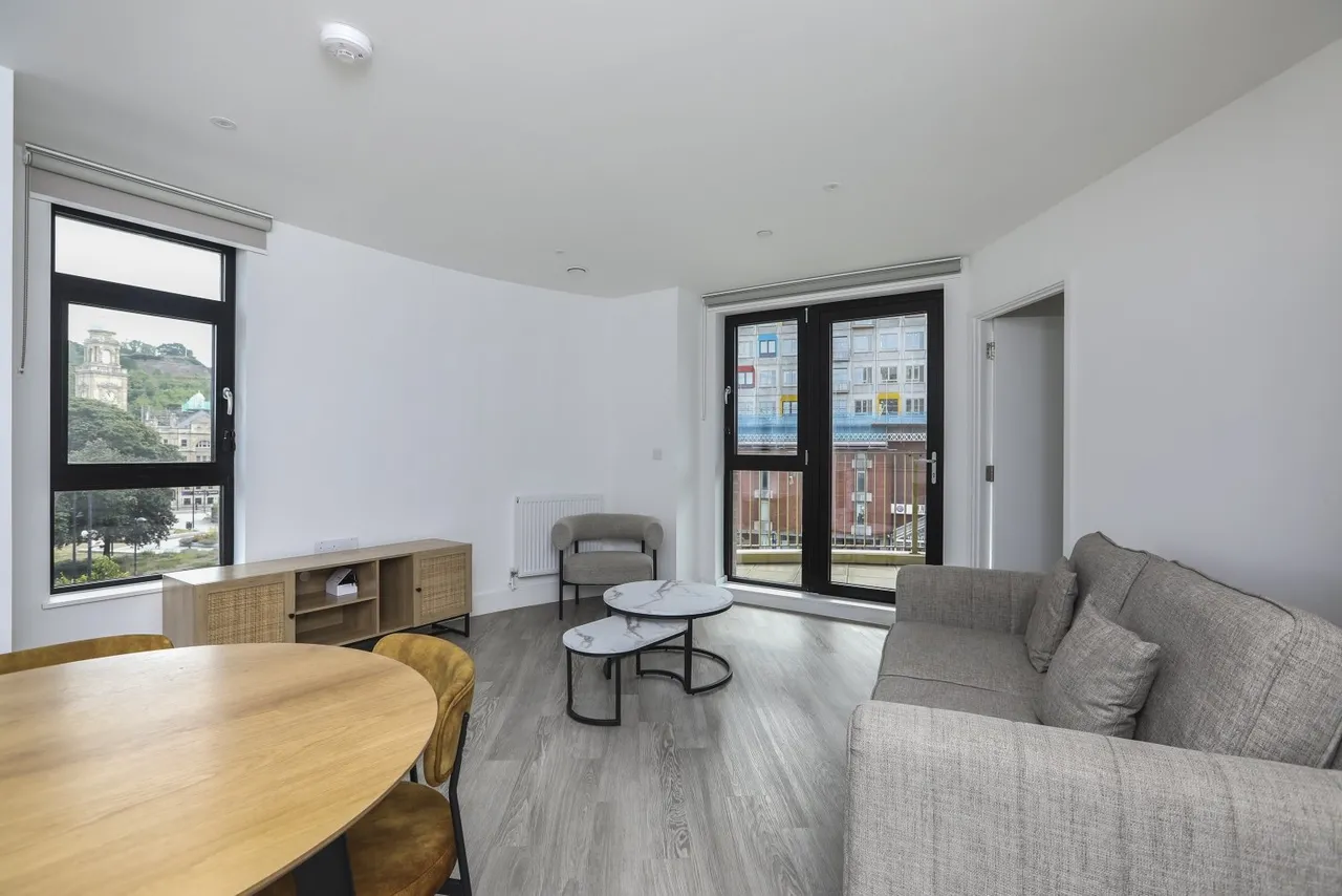 6 Medway Street, Chatham, ME4, photo 10