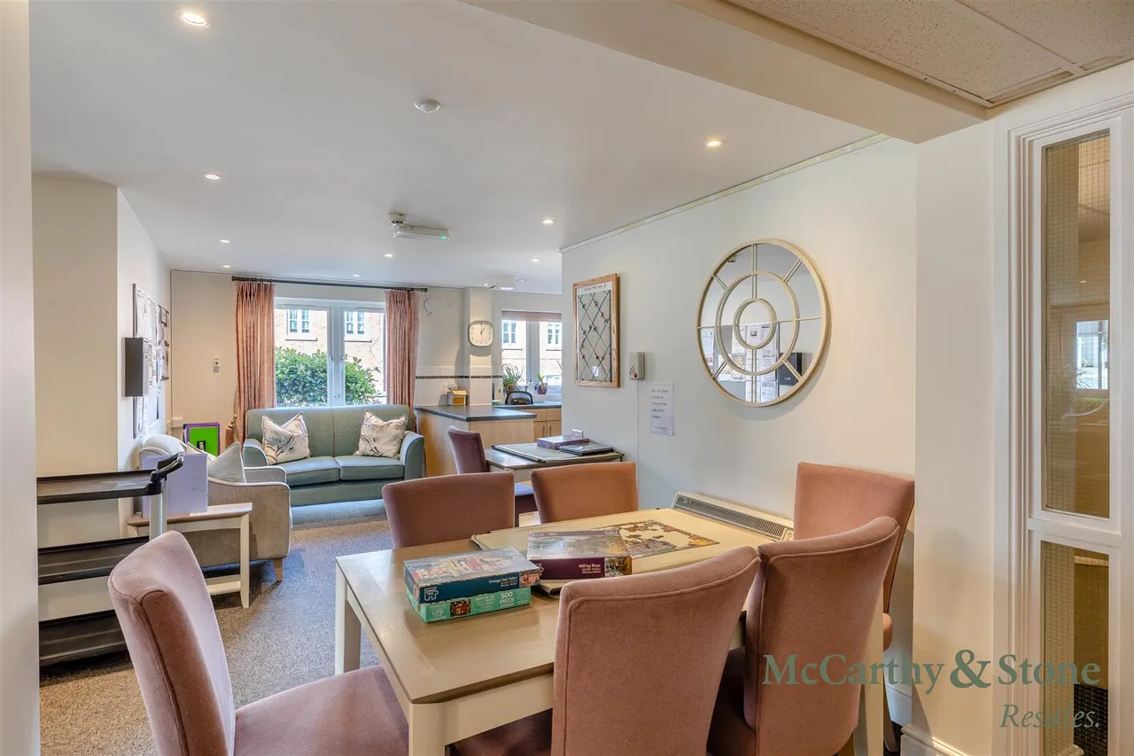 Stafford Street, Newport, TF10, photo 11