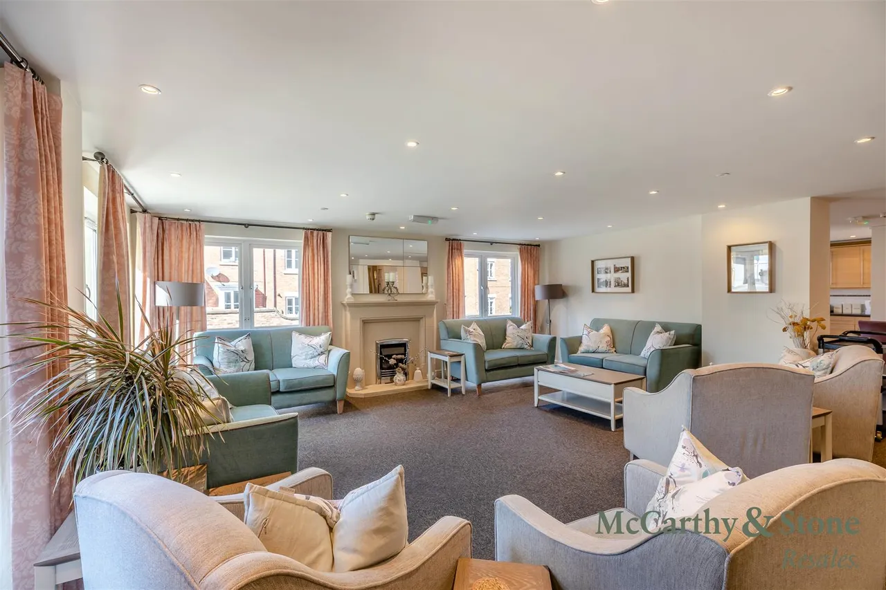 Stafford Street, Newport, TF10, photo 12