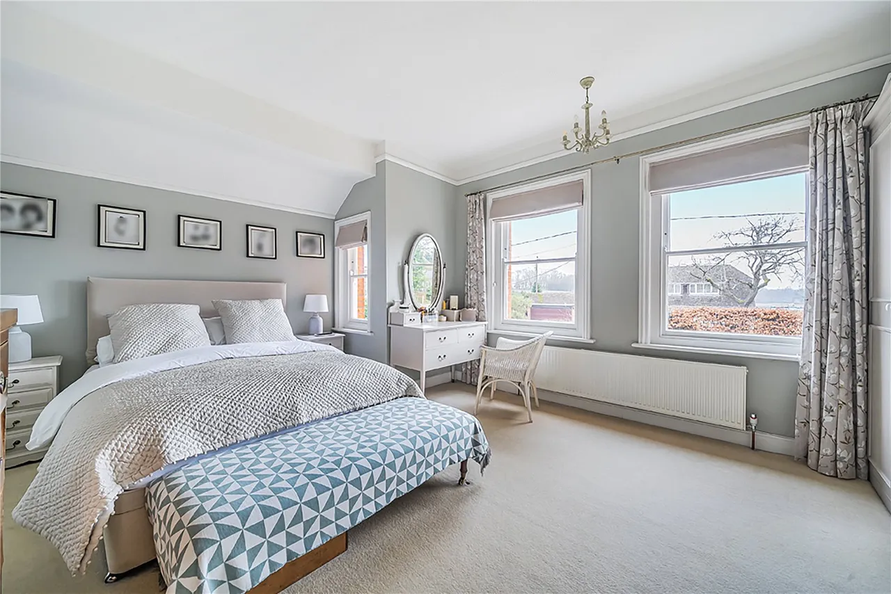Mount Pleasant, Hartley Wintney, Hampshire, RG27 8PW, photo 4
