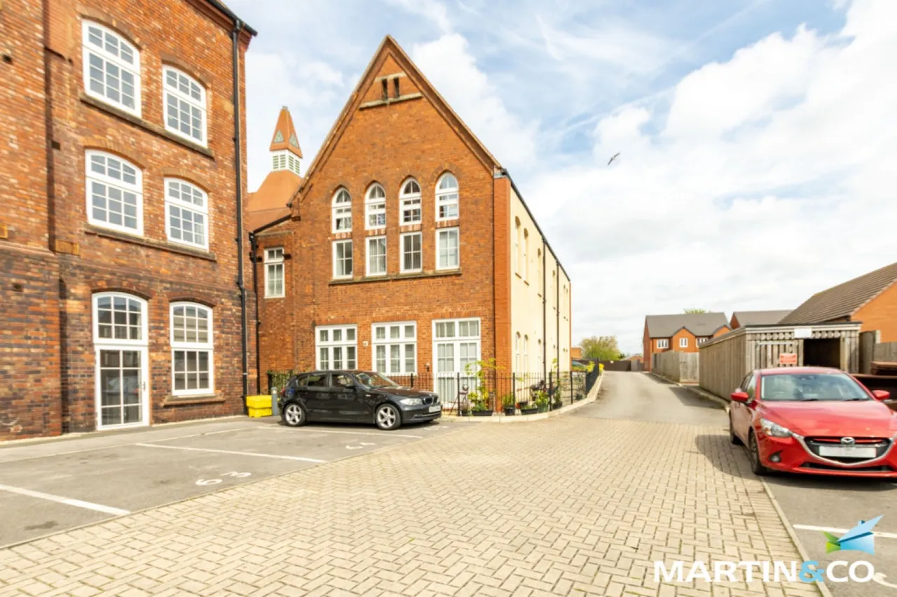 The Brooks, Crocketts Lane, Smethwick, B66, photo 9