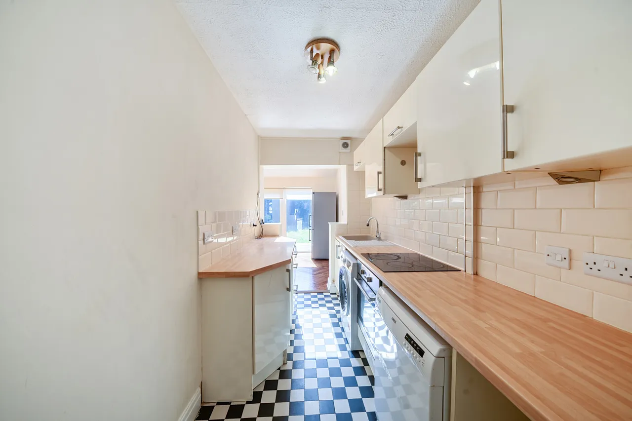 Waverley Road, Harrow, HA2, photo 20