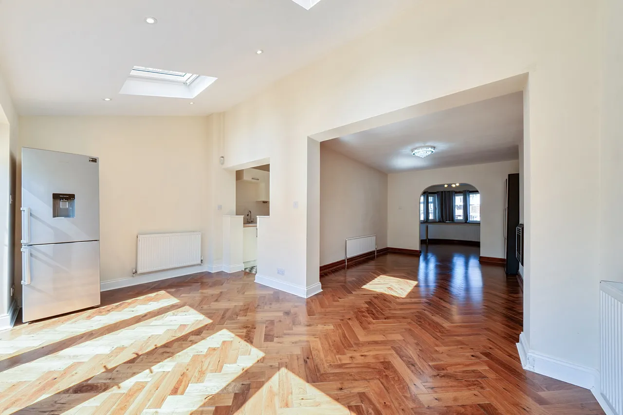 Waverley Road, Harrow, HA2, photo 11