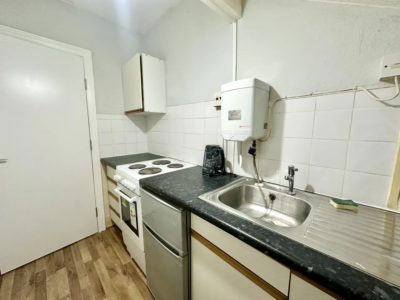 Temple Crescent, LEEDS, photo 5