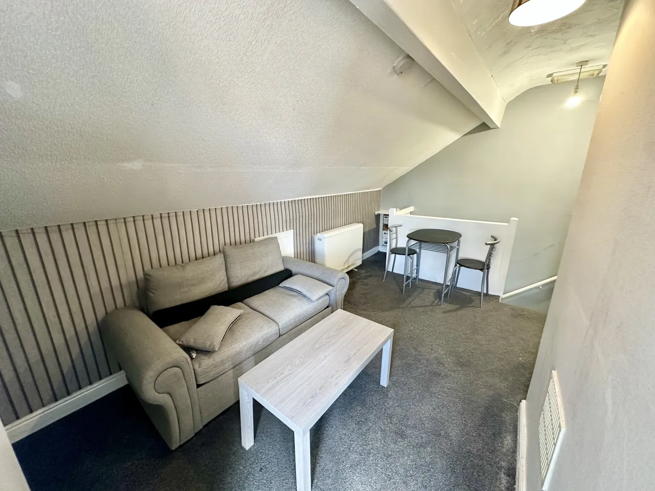 Temple Crescent, LEEDS, photo 2