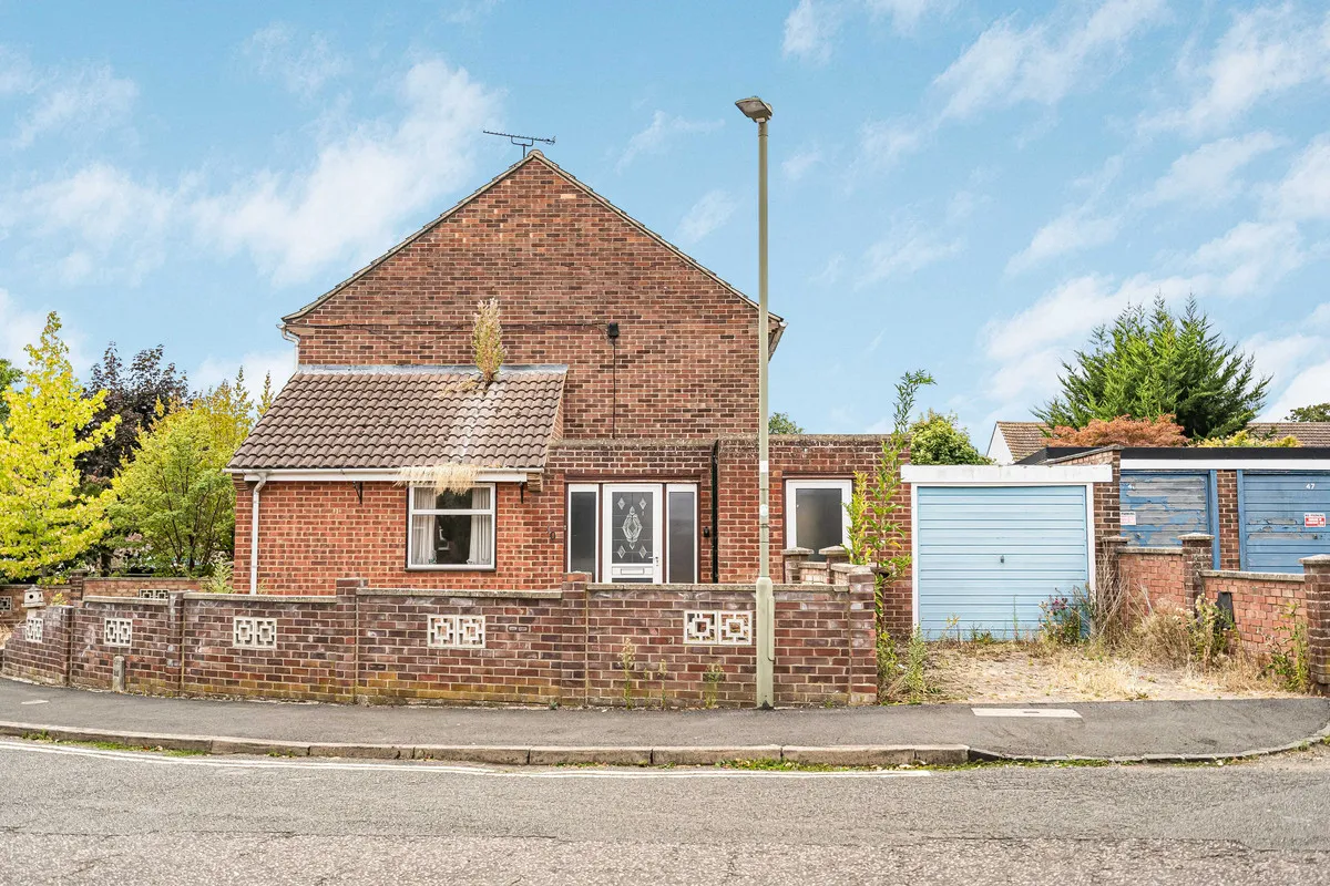 Lodden Close, Bicester, photo 13