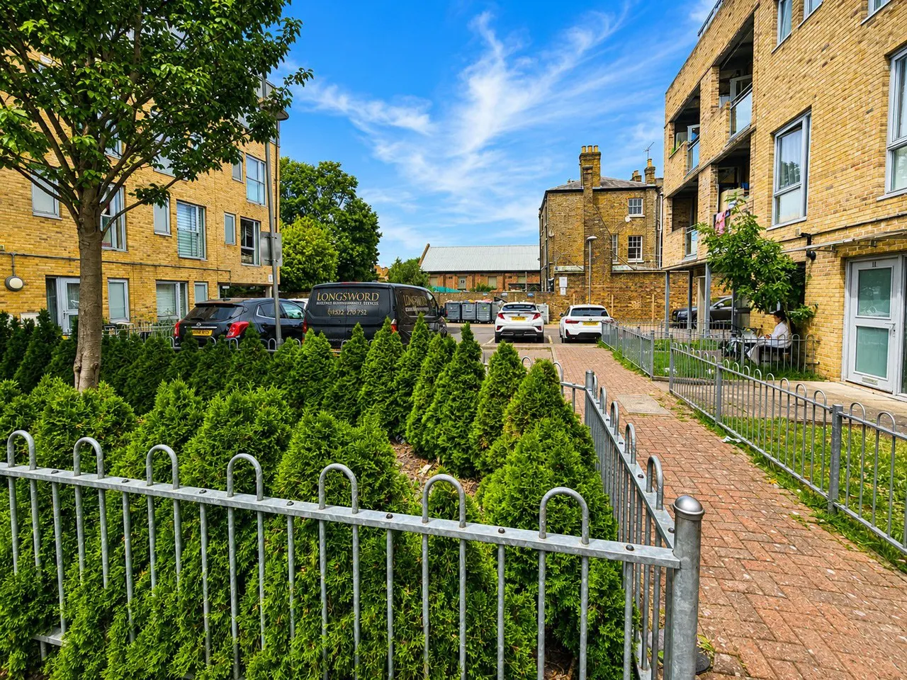 Gascoigne Close, London, N17, photo 11