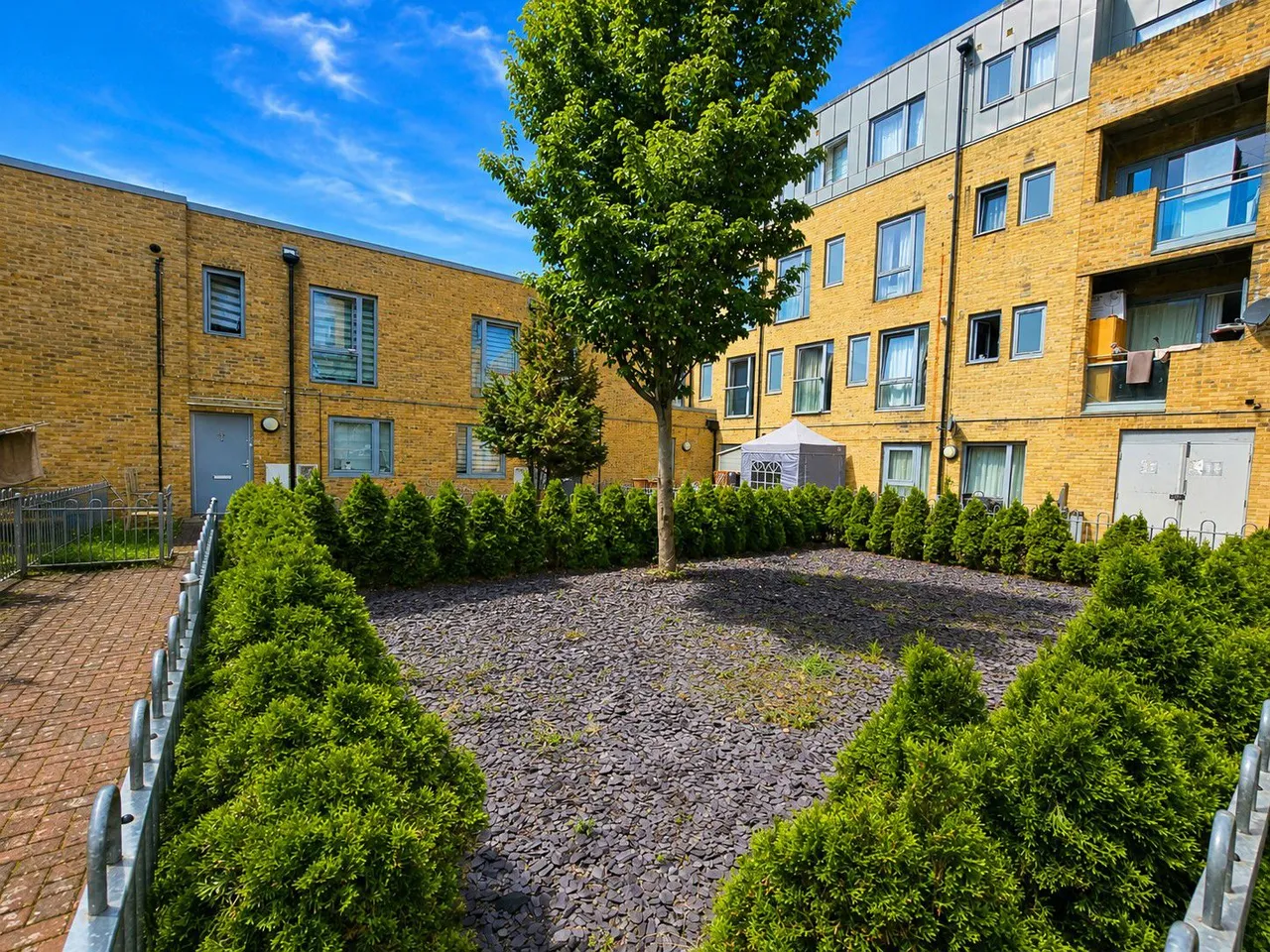 Gascoigne Close, London, N17, photo 2