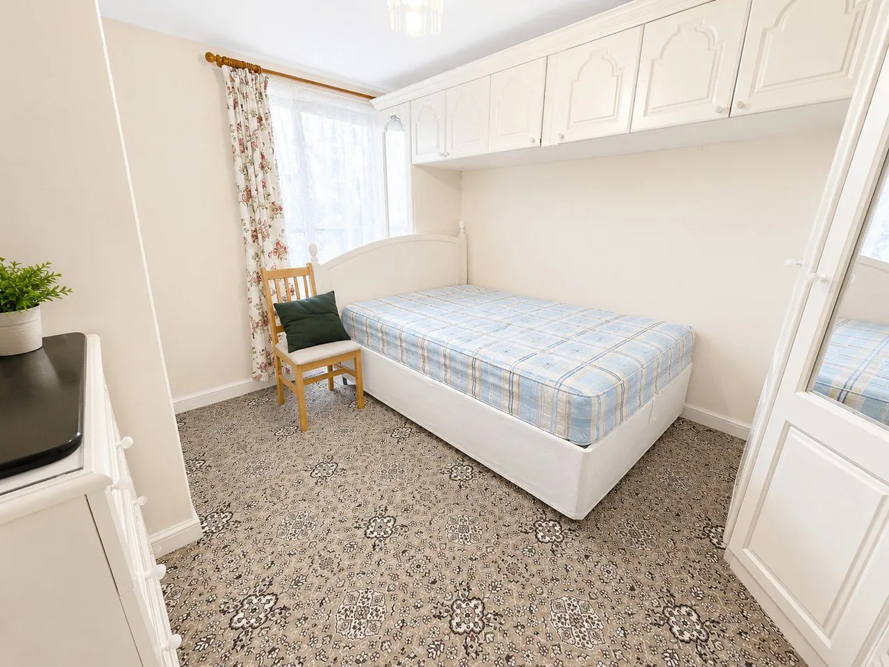 Gascoigne Close, London, N17, photo 9