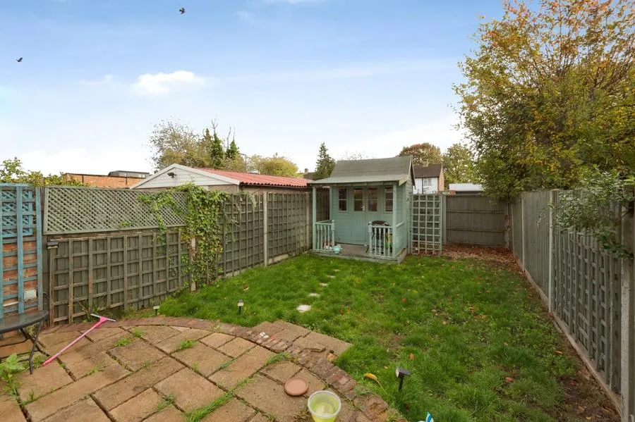 Elgin Avenue, Ashford, TW15, photo 13