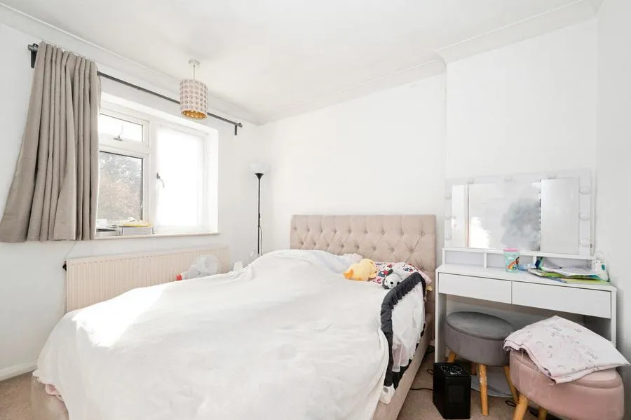Elgin Avenue, Ashford, TW15, photo 5