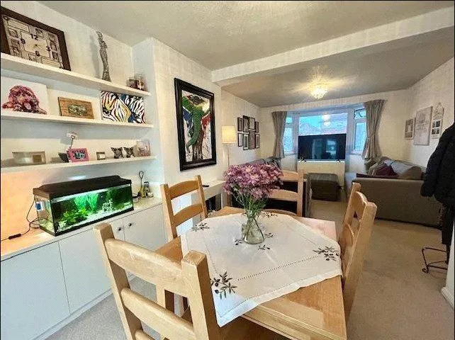 Elgin Avenue, Ashford, TW15, photo 4