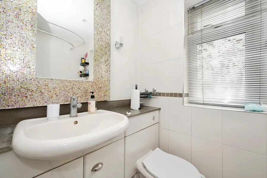 Elgin Avenue, Ashford, TW15, photo 7