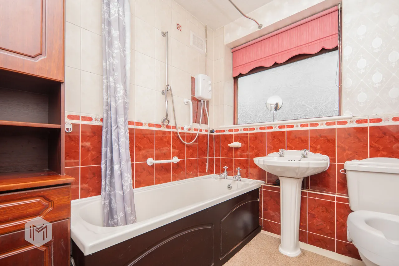 Leyland Street, Bury, BL9 9TG, photo 12