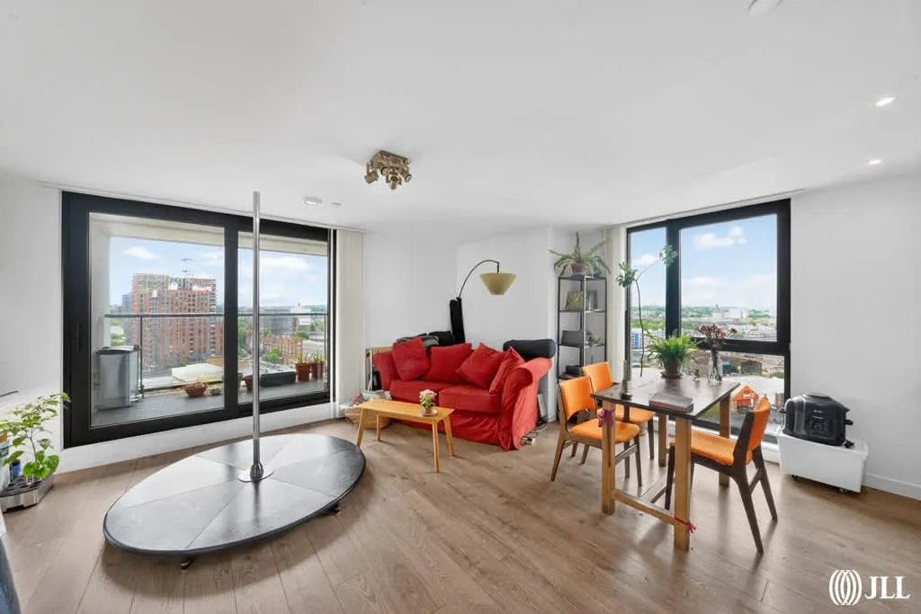 2 bed flat for sale, Rotherhithe New Road, London, SE16