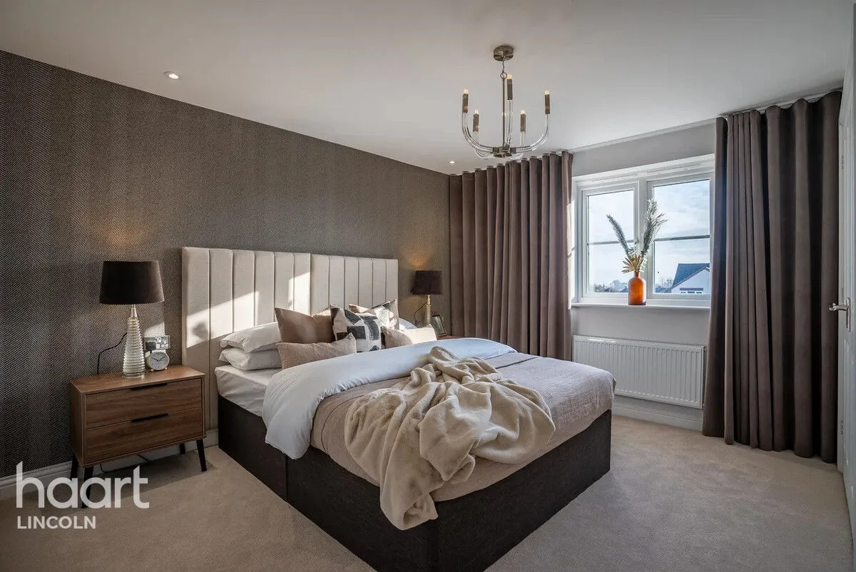 Lawrence Road, Wittering, PE8, photo 9
