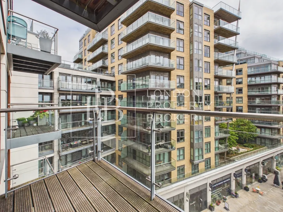 Longfield Avenue, London, W5, photo 6