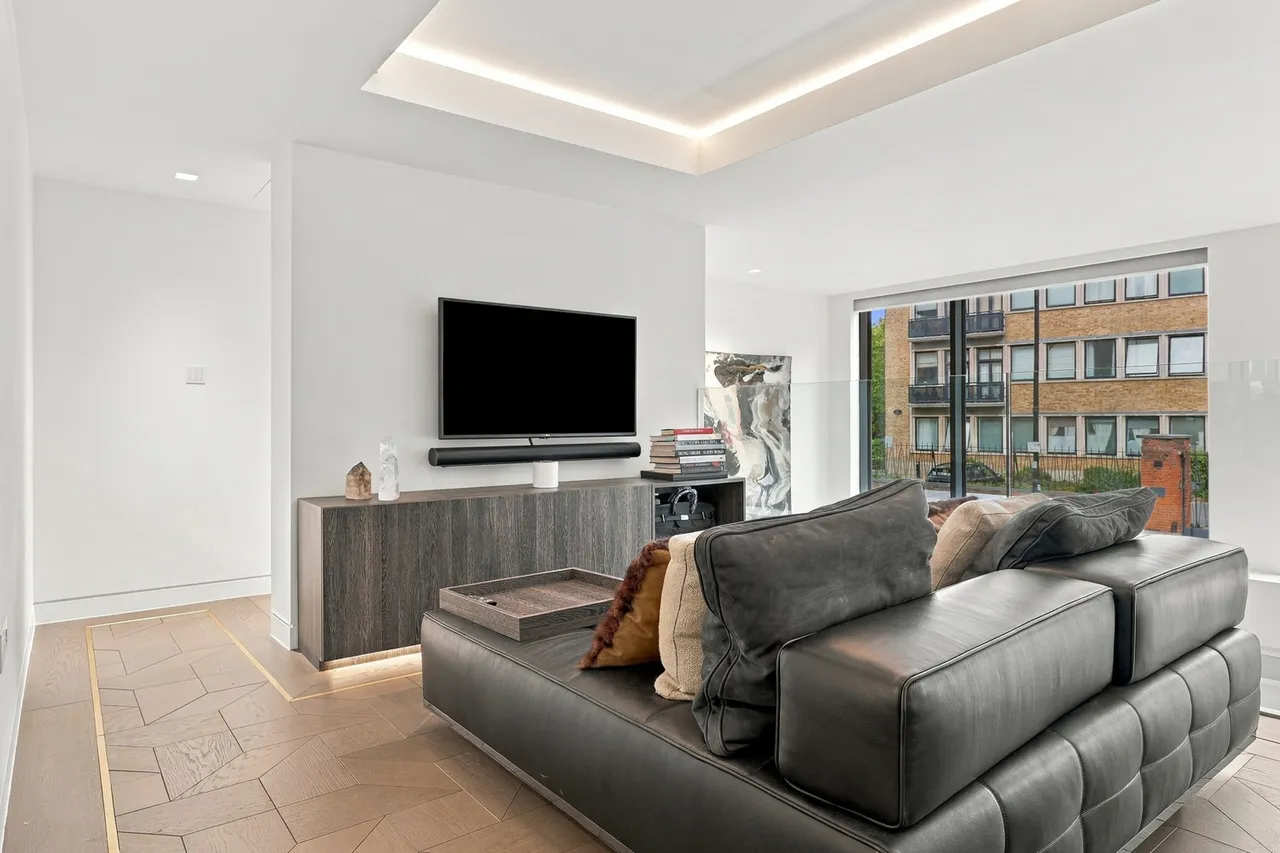 Fairfield Road, London, E3, photo 11