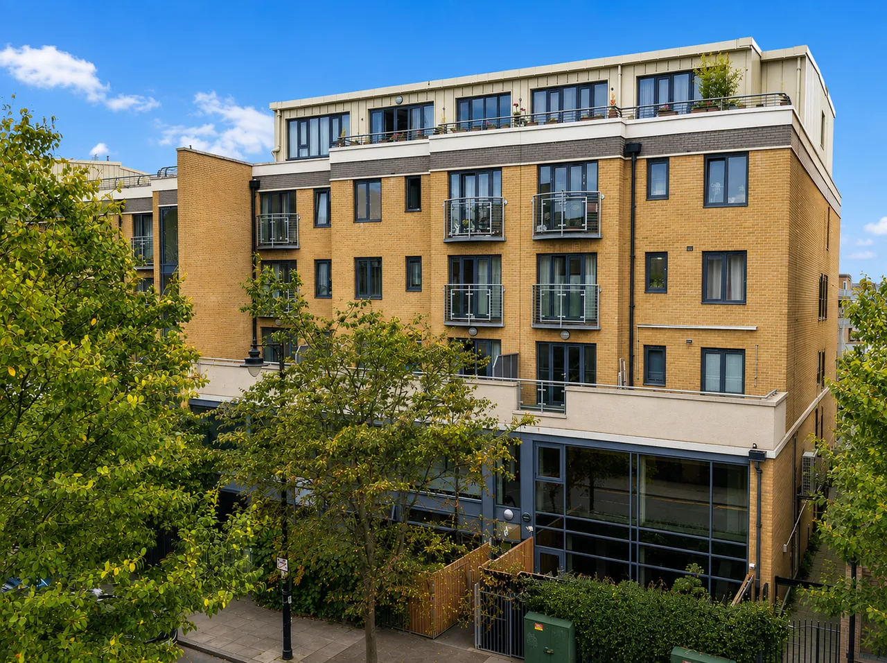 Fairfield Road, London, E3, photo 21
