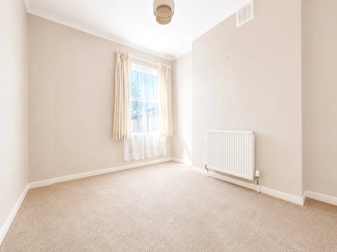 Brookdale Road, London, SE6, photo 12