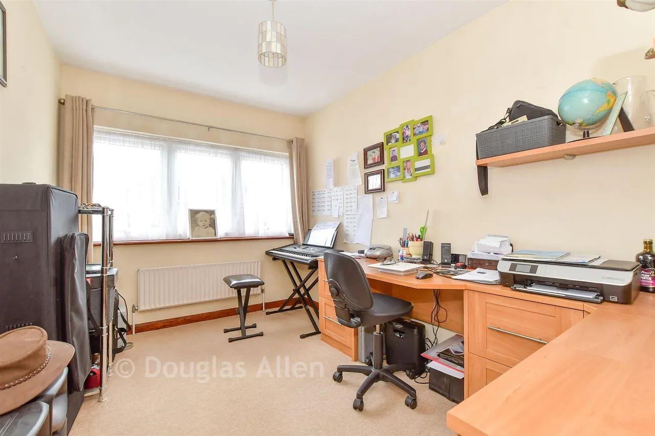 Oakhurst Drive, Wickford, SS12, photo 4