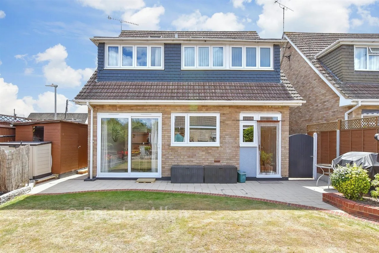 Oakhurst Drive, Wickford, SS12, photo 13