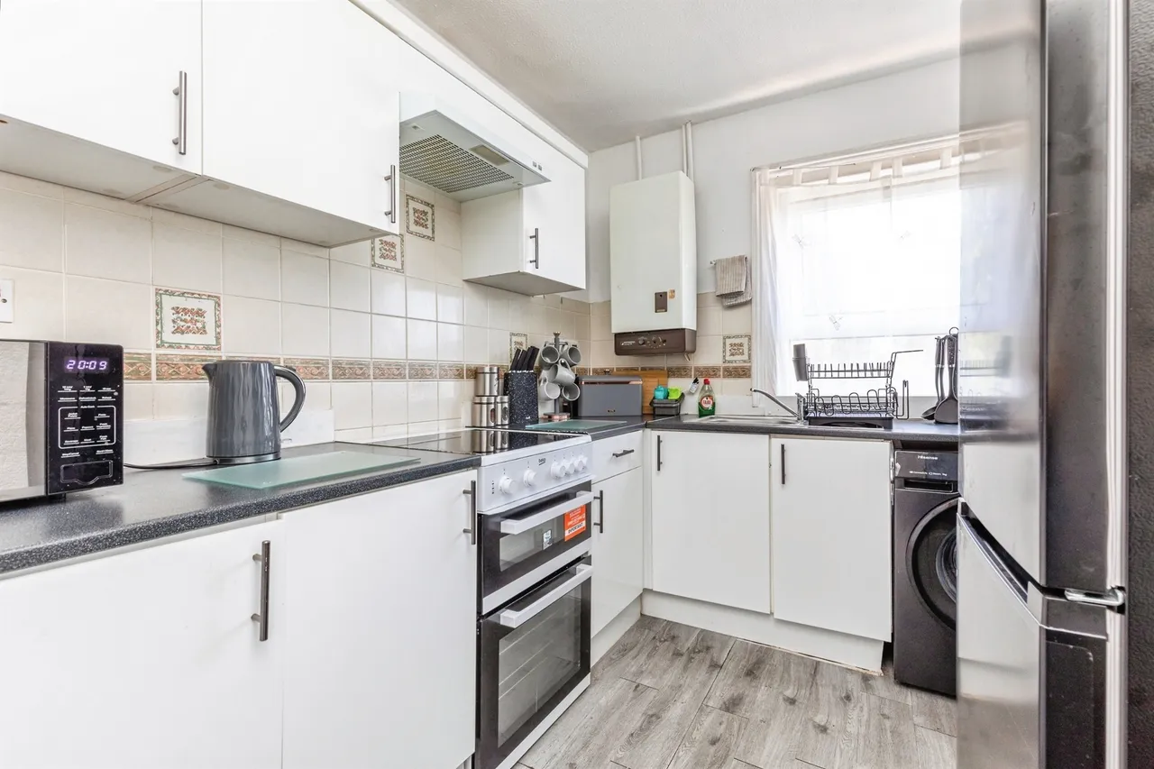 Elphinstone Road, Hastings, photo 7