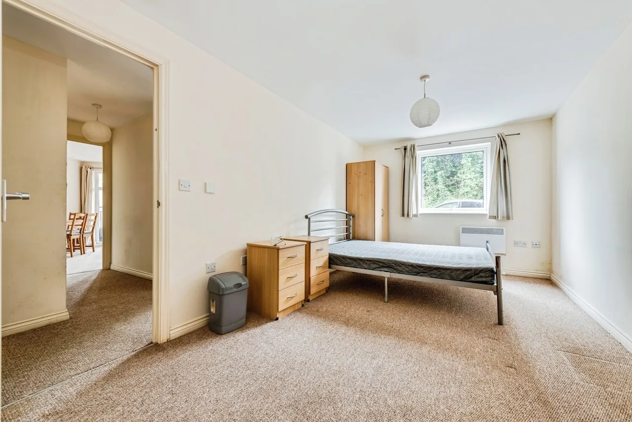 Celsus Grove, Swindon, Wiltshire, SN1, photo 11