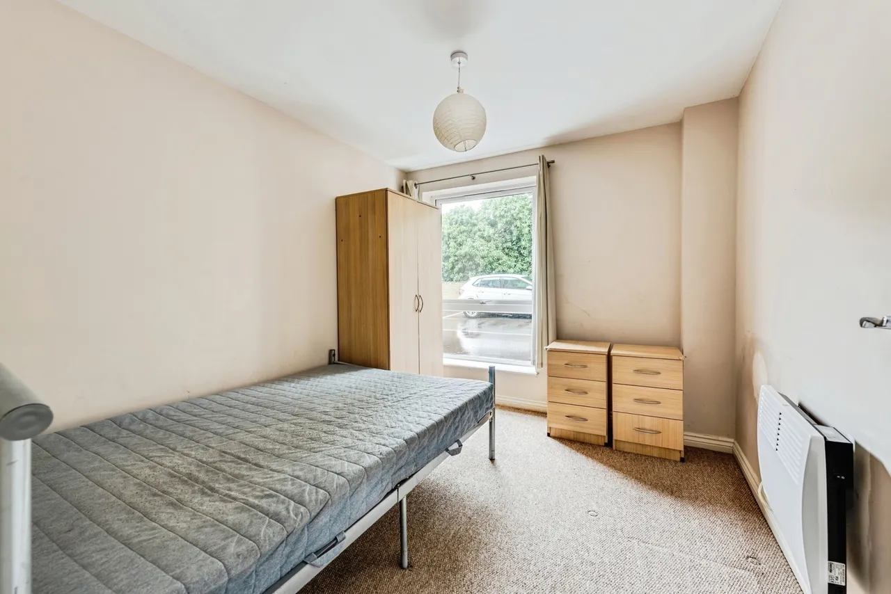 Celsus Grove, Swindon, Wiltshire, SN1, photo 14