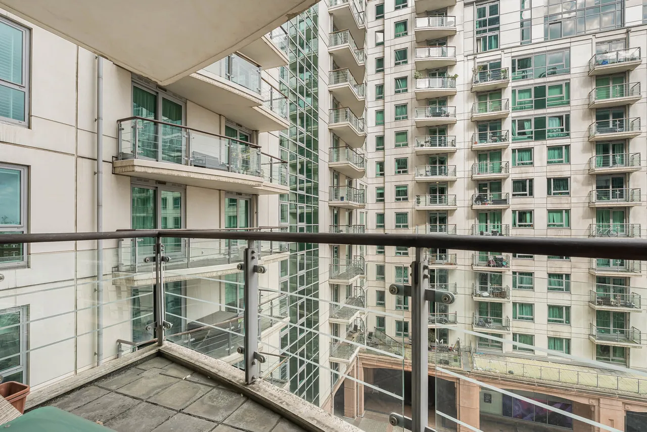 St. George Wharf, London, SW8, photo 14