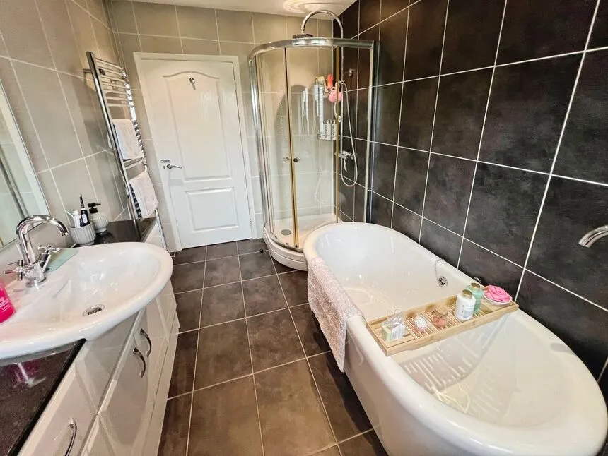 Coleshill Road, Nuneaton, Warwickshire, CV10, photo 8
