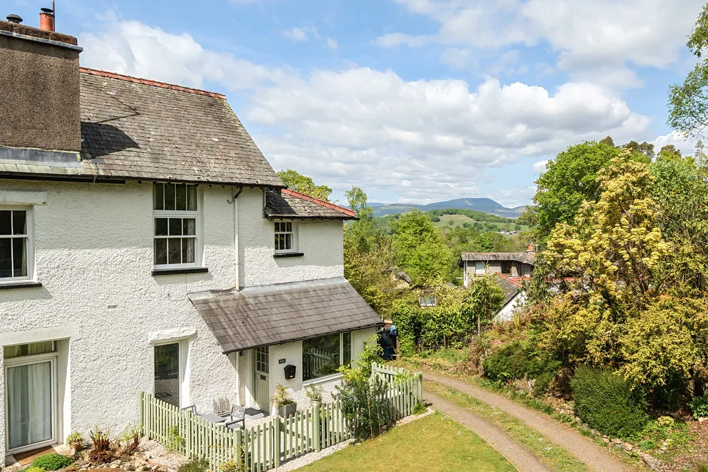 Lickbarrow Road, LA23, photo 27