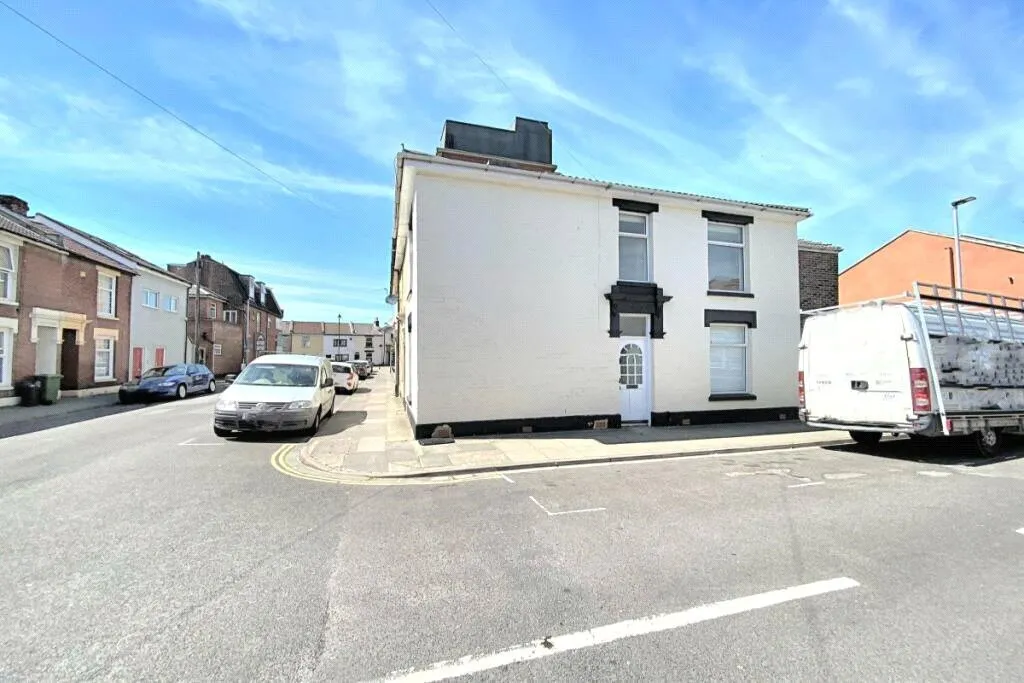 4 bed house for sale, Bramble Road, Southsea, PO4