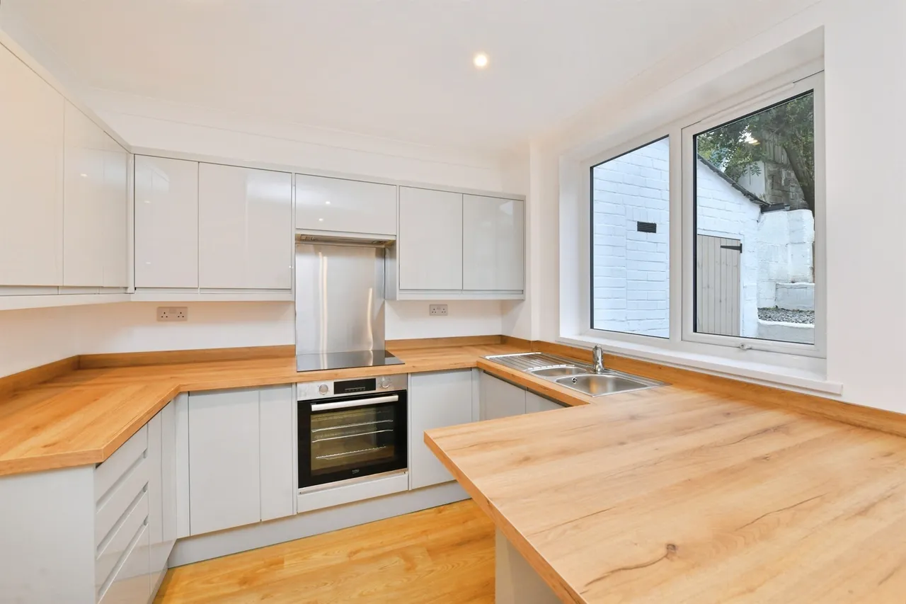 Pasley Street, Plymouth, PL2, photo 32