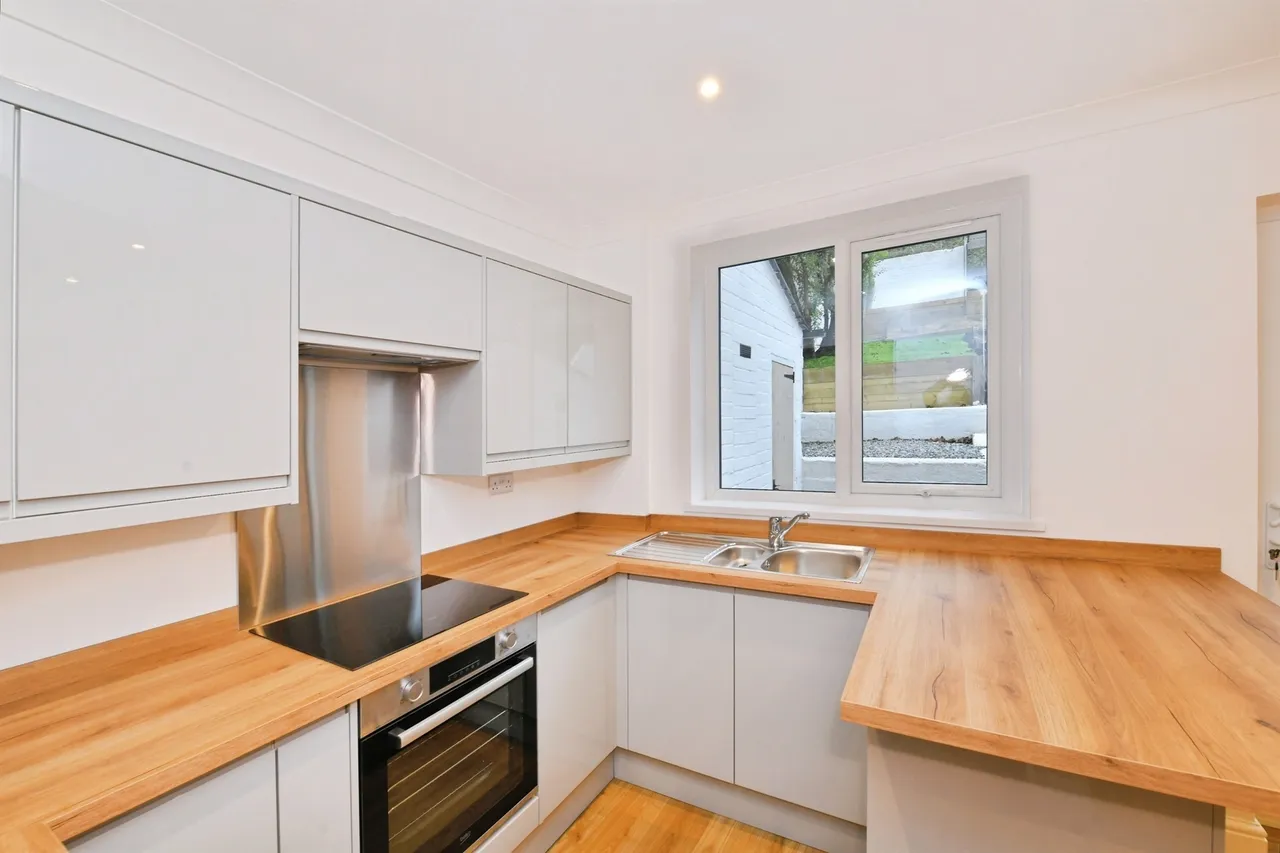 Pasley Street, Plymouth, PL2, photo 31