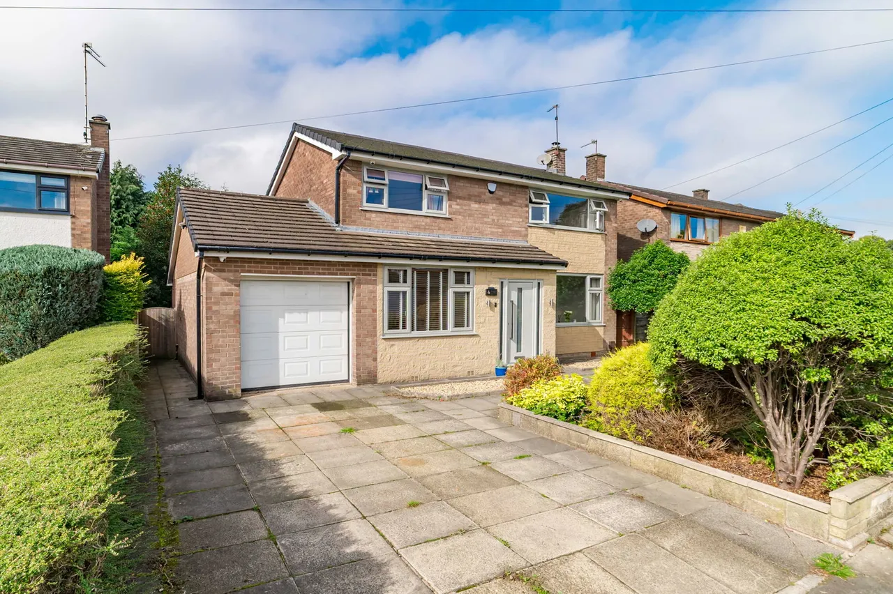 Thornbank Close, Hopwood, photo 27
