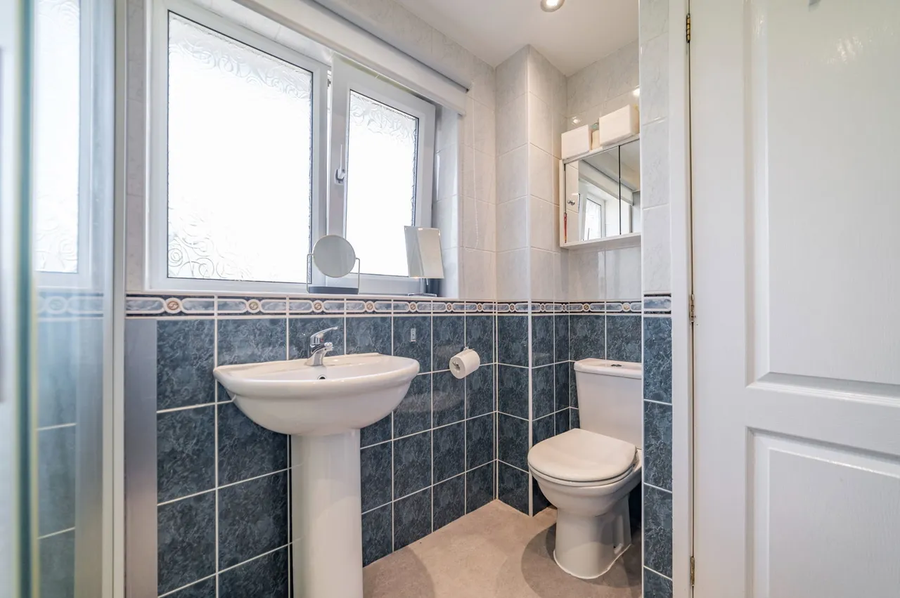 Thornbank Close, Hopwood, photo 20