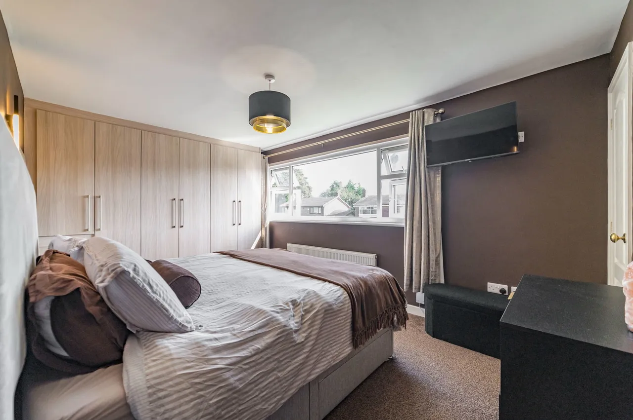 Thornbank Close, Hopwood, photo 13