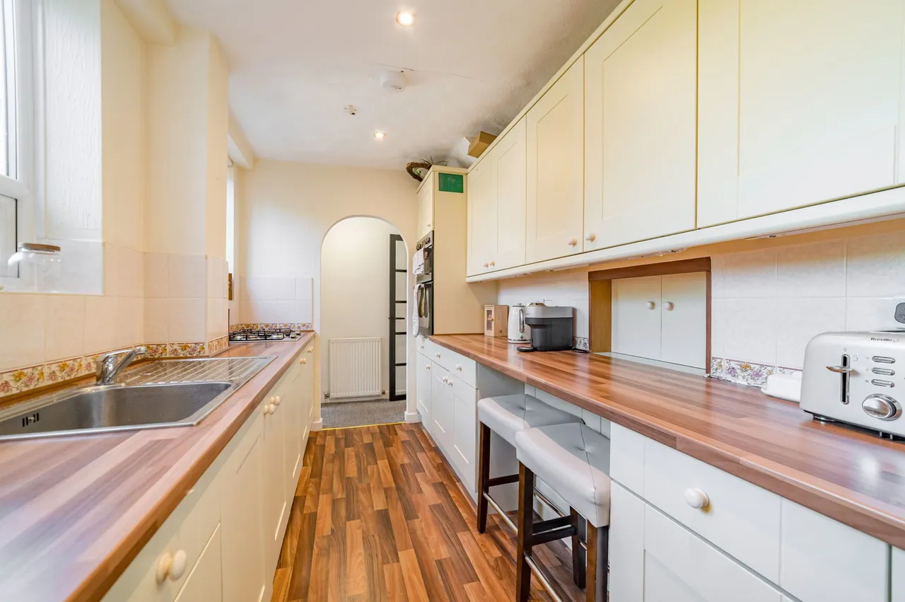 Thornbank Close, Hopwood, photo 10