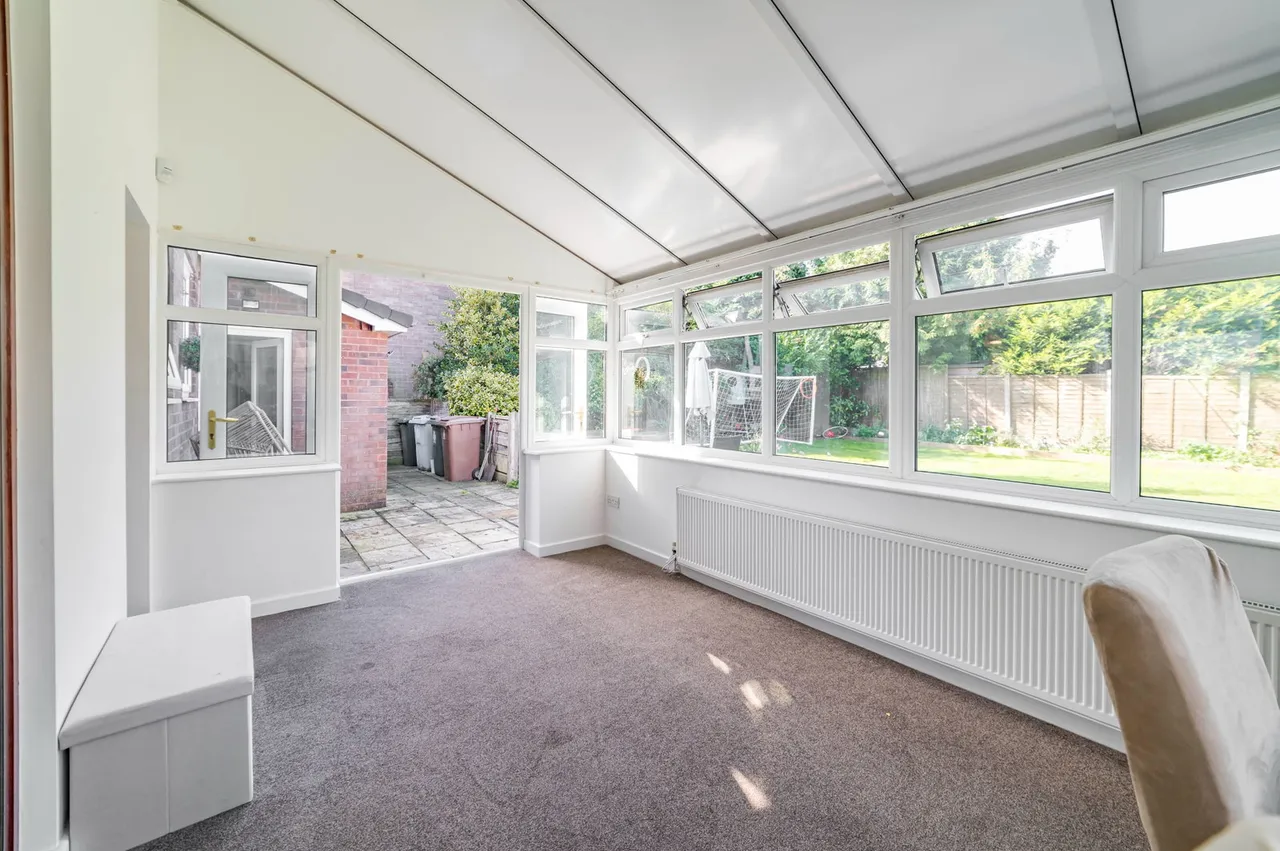 Thornbank Close, Hopwood, photo 9